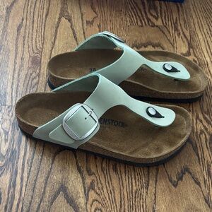 Birkenstock Mint Green Sandals with Buckle Size 38 Brand New in box